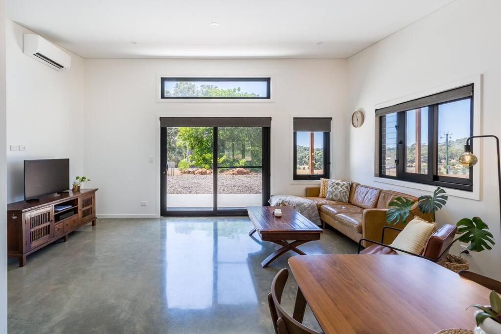 Villa Flame Tree Retreat Margaret River Esterno foto